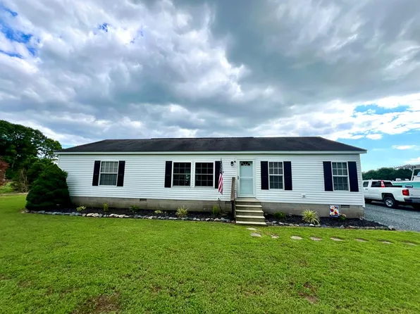 20276 Bradford Rd, Melfa, VA 23410