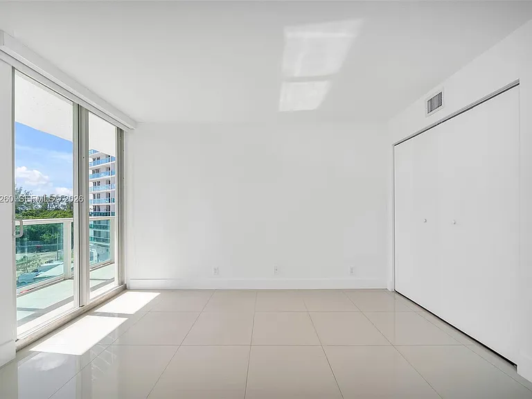 100 Bayview Dr #408 — Photo 21