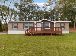 5843 County Road 33, Skipperville, AL 36374