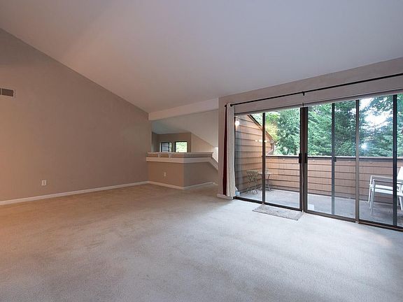 4th image of 11416 NE 128th St APT 69