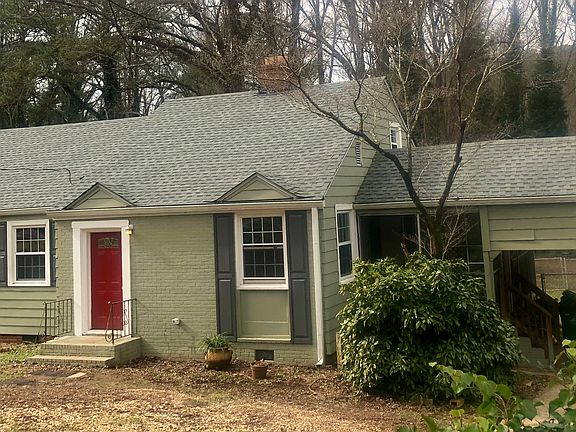 Perfect location, beautiful.