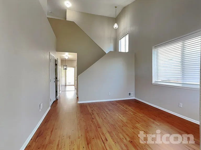 13937 E 105th Pl — Photo 15