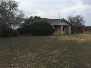 175 County Road 4770, Castroville, TX 78009