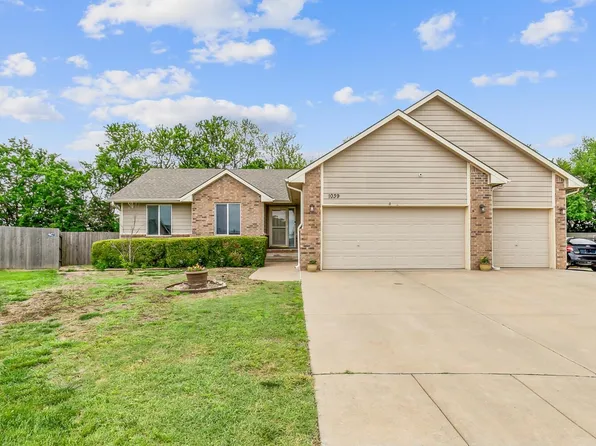 1039 N Aksarben Ct, Wichita, KS 67235