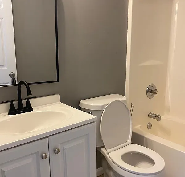 106 Brookside Ct #106 — Photo 18