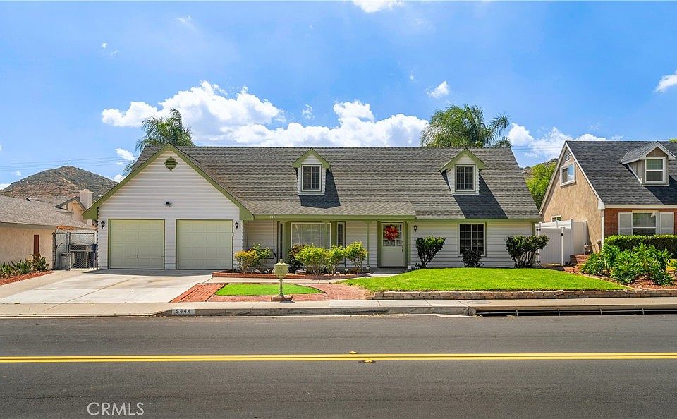 1st image of 5444 Peacock Ln