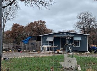 232 County Road 6854, Lytle, TX 78052