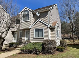 48 Bradley St APT 3, Plainville, CT 06062