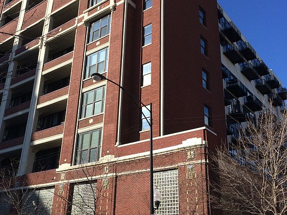 2nd image of 320 E 21st St Unit 608