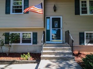 36 Marudy Dr, Clinton, NJ 08809