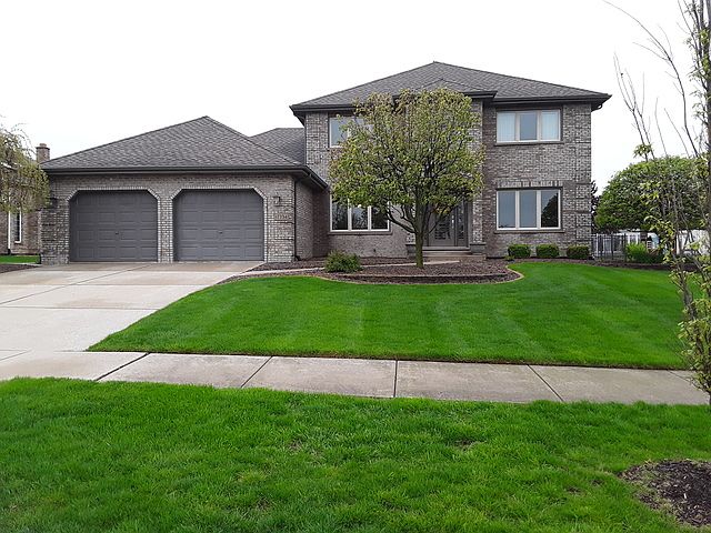 1st image of 17334 92nd Ave