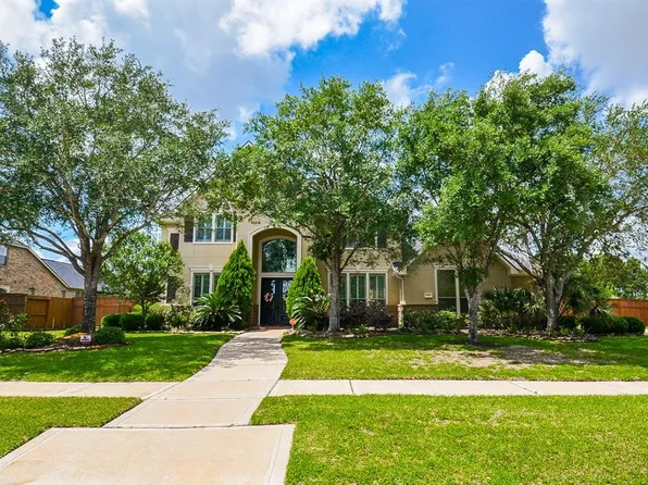 6010 Cross Creek Harbor Ln, Fulshear, TX 77441