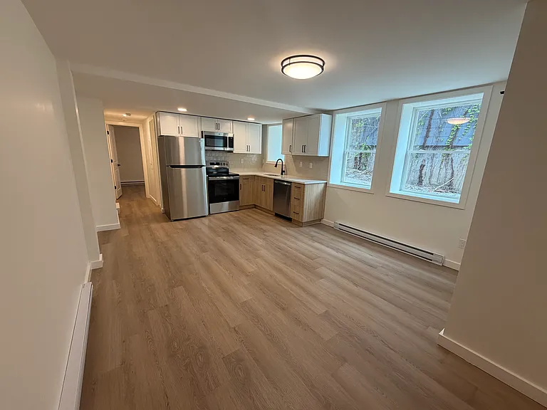 46 N Hamilton St #2 — Photo 6