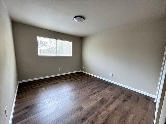 2nd image of 610 E Pine St APT 7