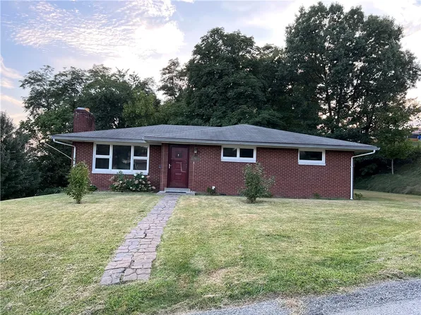 348 Carolina Ave, Natrona Heights, PA 15065