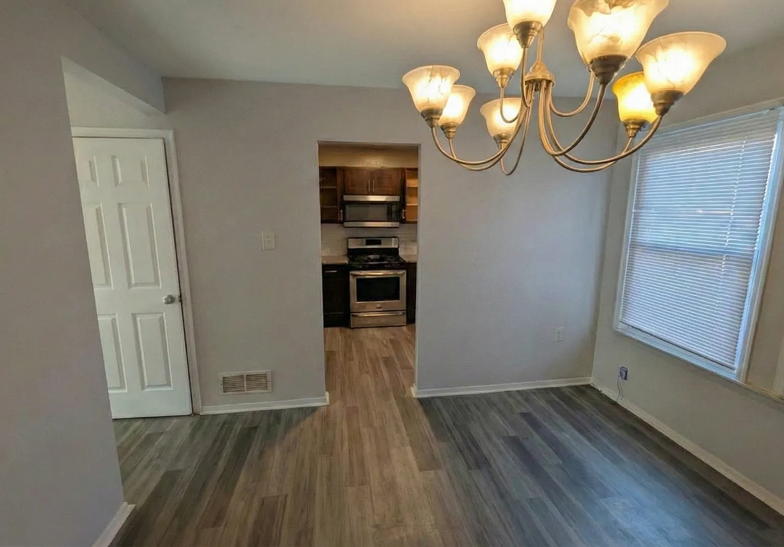 1732 Chesaco Ave — Photo 4