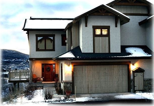 1st image of 185 Sleepy Hollow Ln
