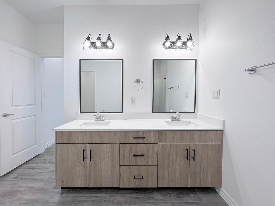 The Luxx Estates Apartment Rentals Edinburg, TX Zillow