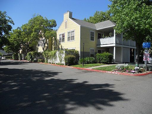 1st image of 4305 Norwood Ave APT 55