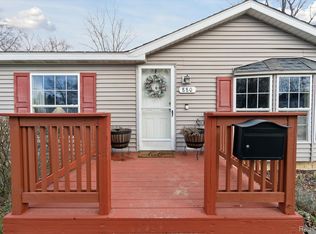 880 N East St, Fenton, MI 48430