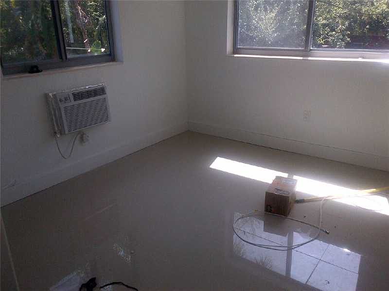 2nd image of 3219 Virginia St APT 3