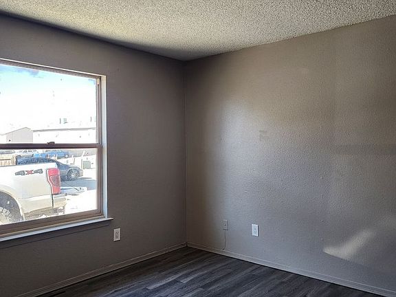 3rd image of 2802 La Habra St #2
