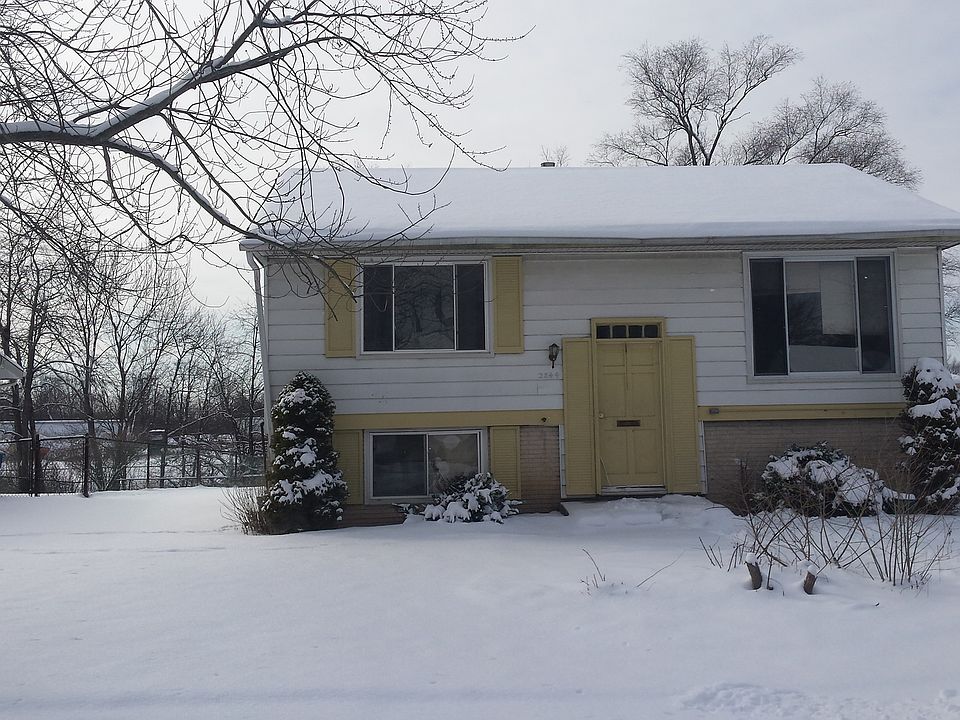 1st image of 2844 Nichols Ave