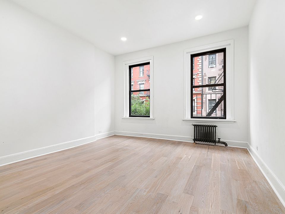 2nd image of 338 E 13th St #1A2