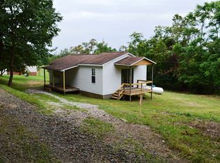 716 Calder Ridge Rd, Belpre, OH 45714