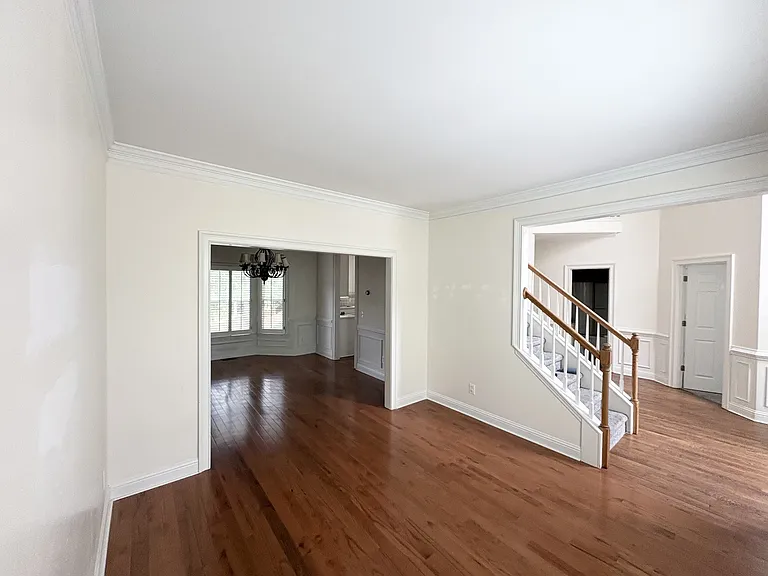 403 Dogwood Way — Photo 6