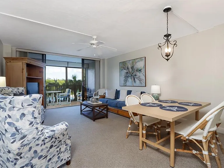 11 Bluebill Ave #103 — Photo 3