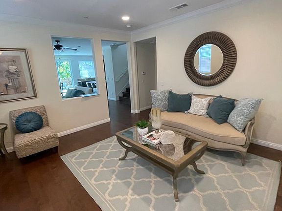 4th image of 10851 Harmony Ln