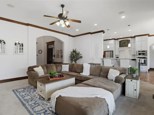 4516 Boulder Bridge Way, Edmond, OK 73034