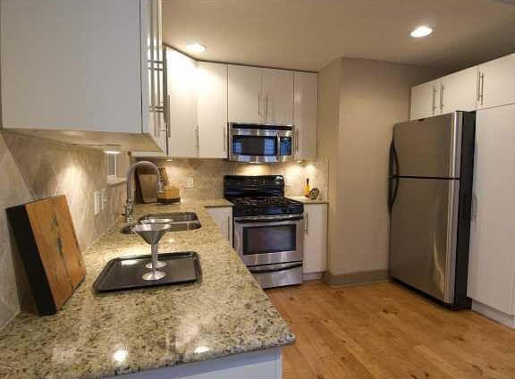 3rd image of 1906 Karen Ave #B