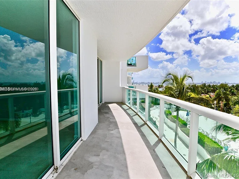 7900 Harbor Island Dr #806 — Photo 12