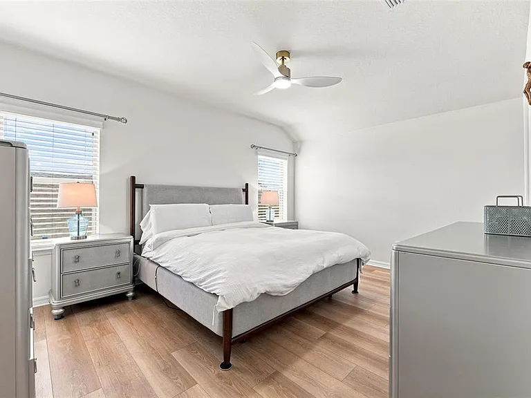 12846 Payton St — Photo 38