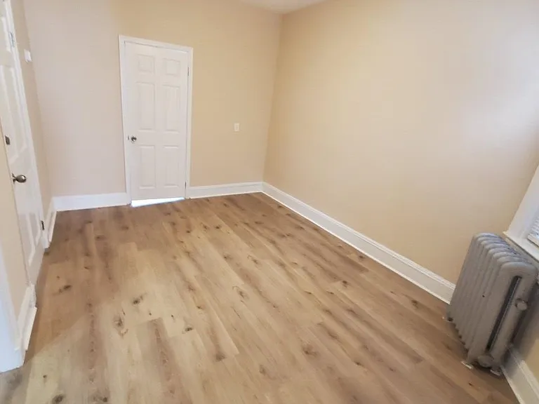 202 Delaware Ave #2 — Photo 7