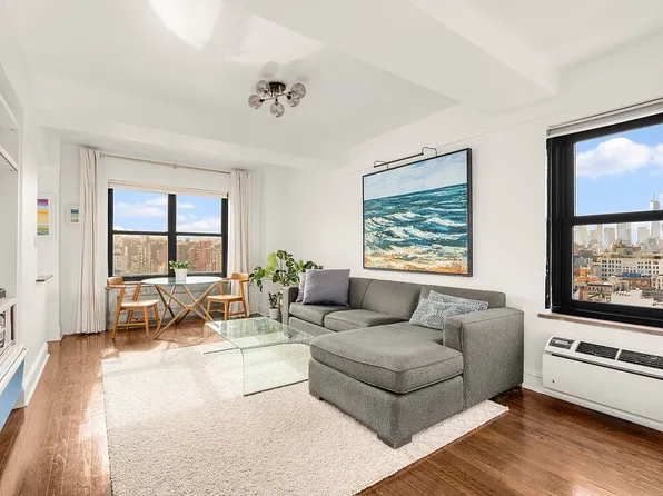 300 W 23rd St #16E, New York, NY 10025