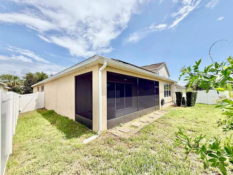 8222 Willow Beach Dr — Photo 20
