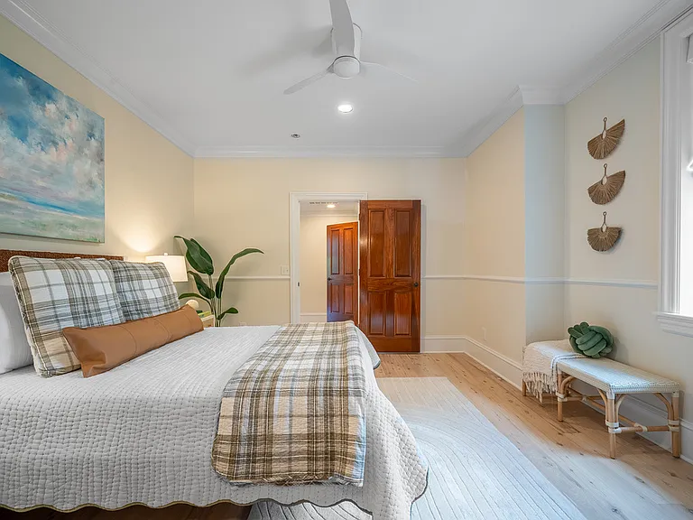 108 Live Oak Dr — Photo 22