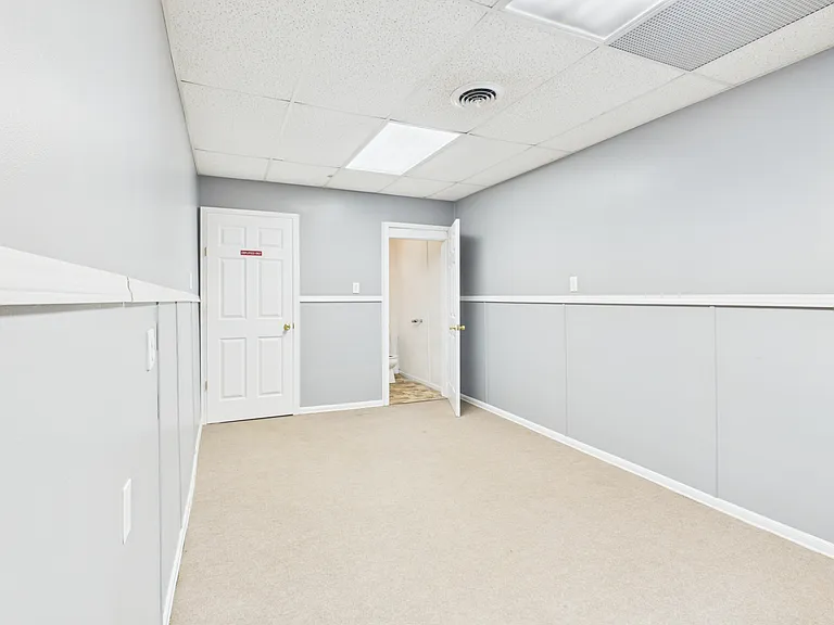 248 Main St — Photo 9
