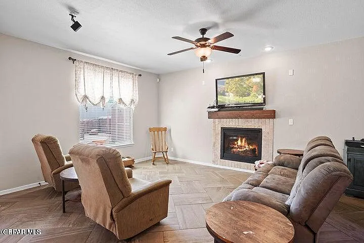 11344 Bar Ranch Ct — Photo 12