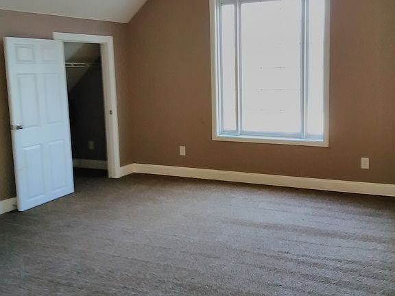 Extra Large Upstairs Bedroom