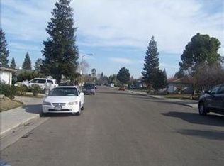 5309 W Sussex Way, Fresno, CA