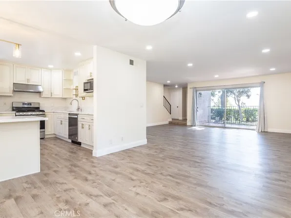 7809 Via Udine, Burbank, CA 91504