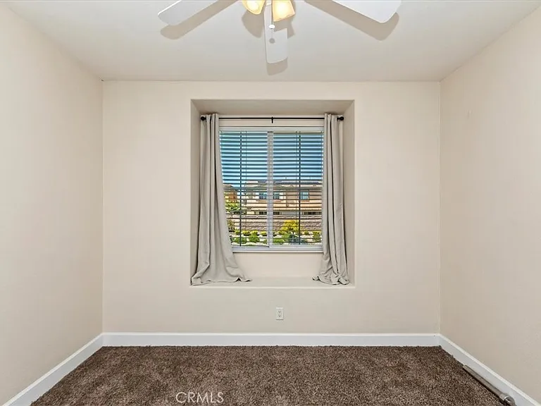 40174 Jaylene St — Photo 23