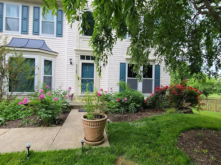5187 Boscombe Ct — Photo 6