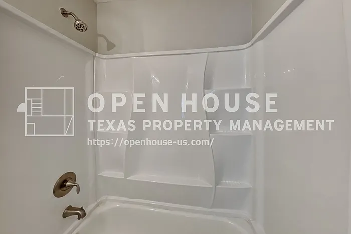 6014 Hollyleaf Dr — Photo 17