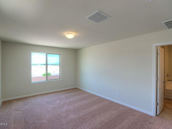 5th image of 8237 W Kittiwake Ln W