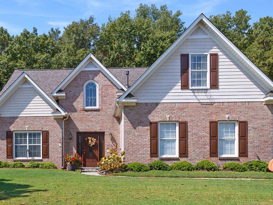 1st image of 3140 Trace Way